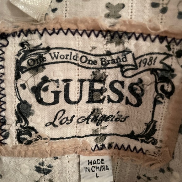 Guess collar shirt. Size L - Picture 2 of 4
